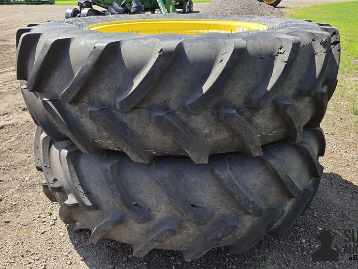 john-deere-460-image-2