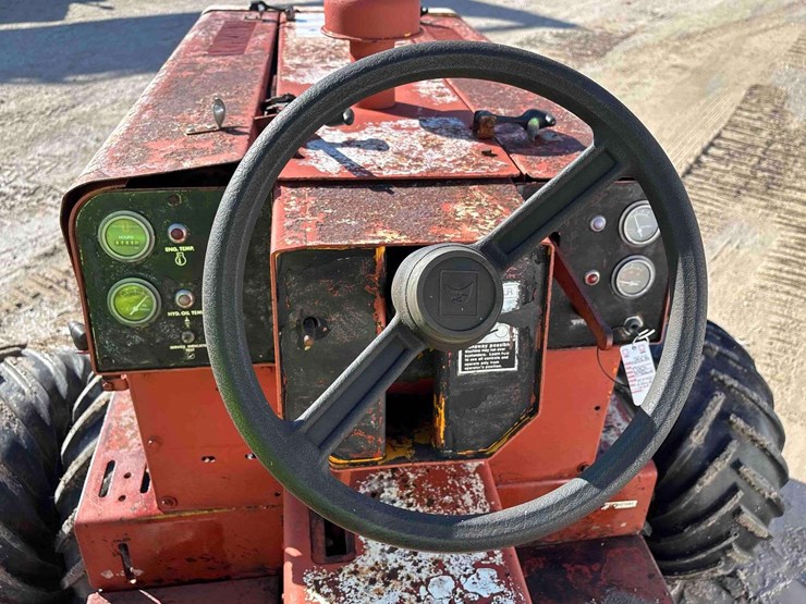ditch-witch-350sx-image-19