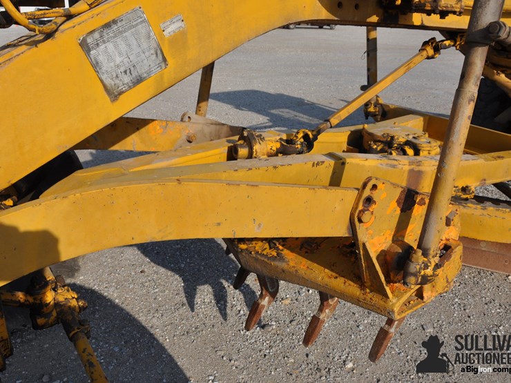 caterpillar-112-image-19