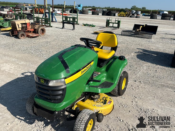 john-deere-x300-image-9