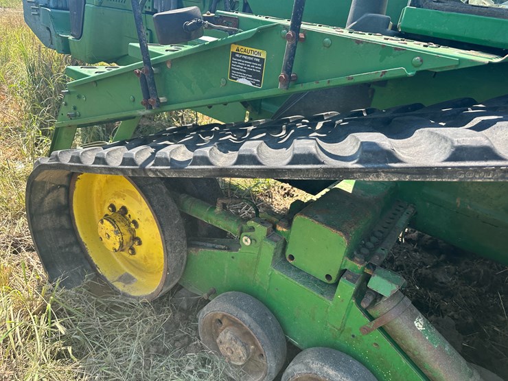 2000-john-deere-8410t-image-13