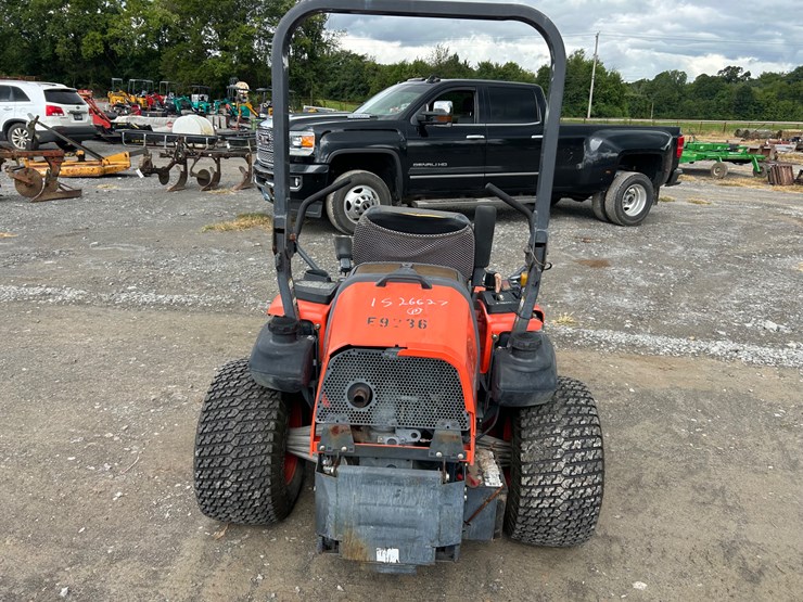 kubota-zd326-image-4