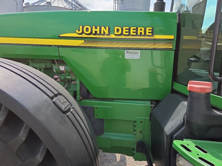 john-deere-8310-image-12