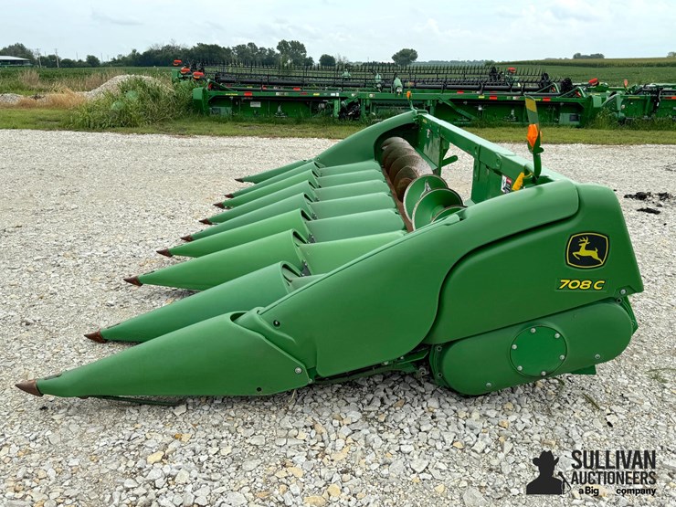 2018-john-deere-708c-image-6
