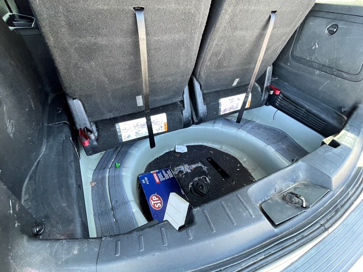 2018-ford-explorer-image-98