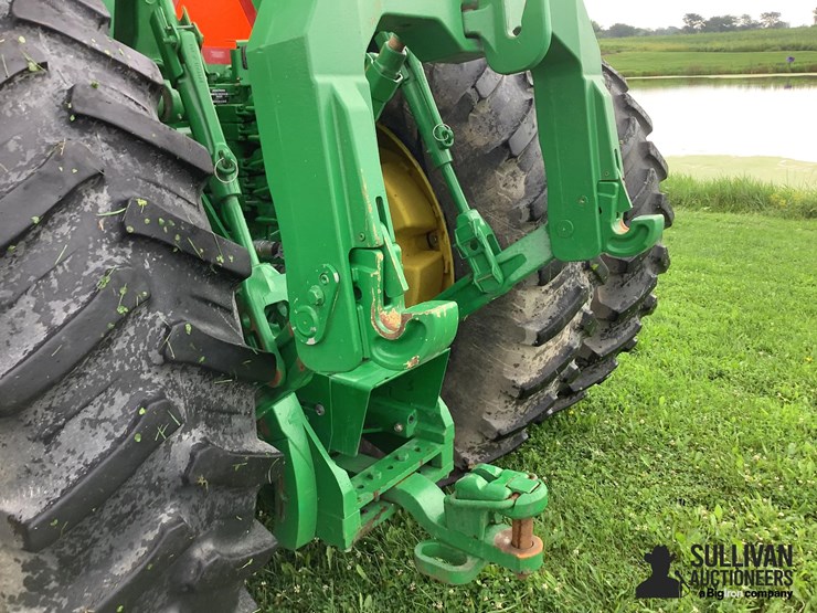 2013-john-deere-8335r-image-11
