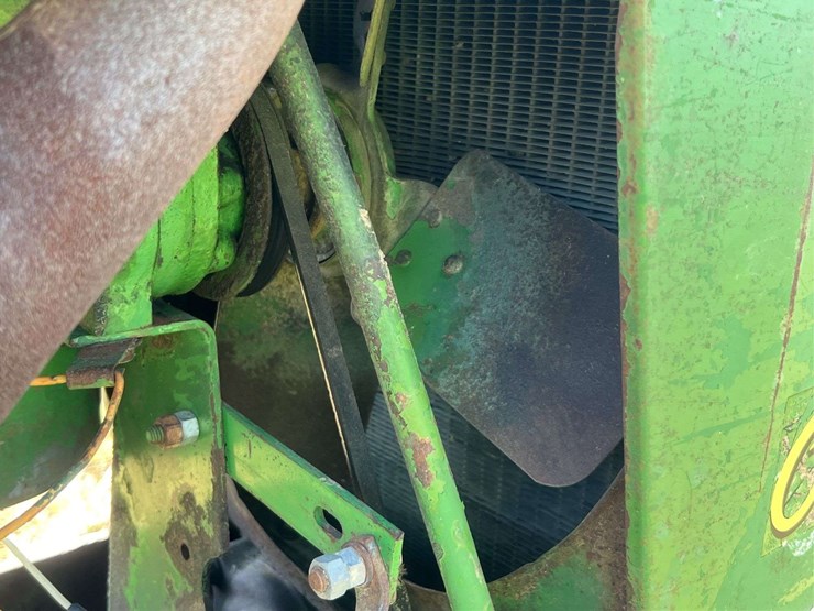 1956-john-deere-60-image-28