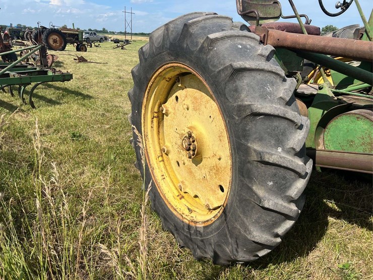 1956-john-deere-60-image-34