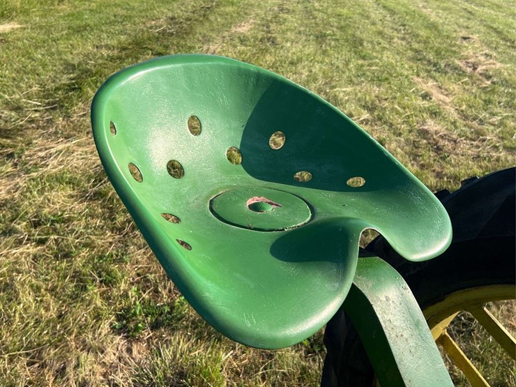 john-deere-b-image-45