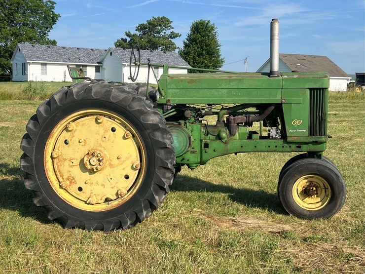 1956-john-deere-60-image-2