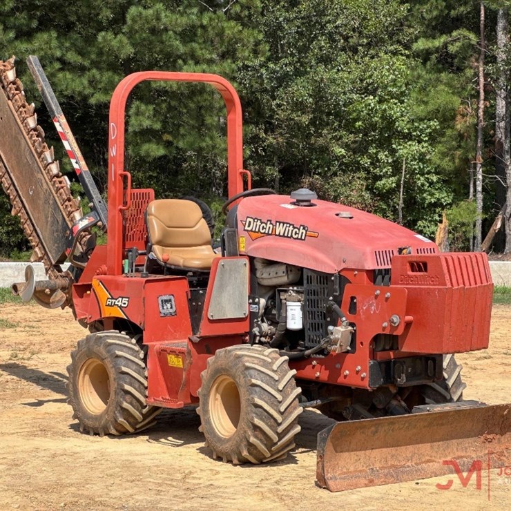 DITCH WITCH RT45
