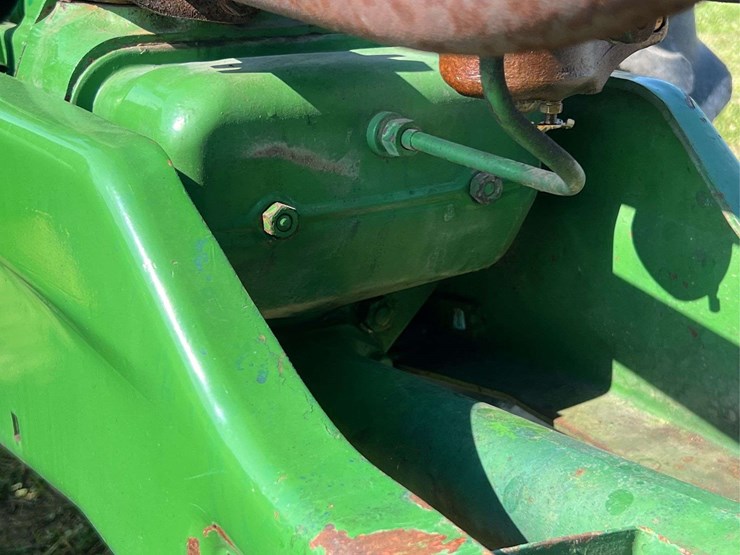 john-deere-b-image-29