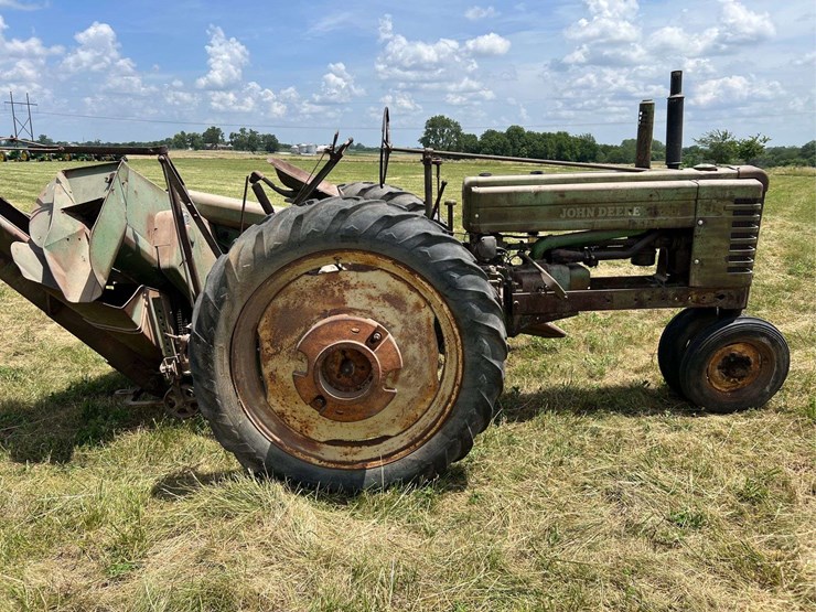 john-deere-b-image-6