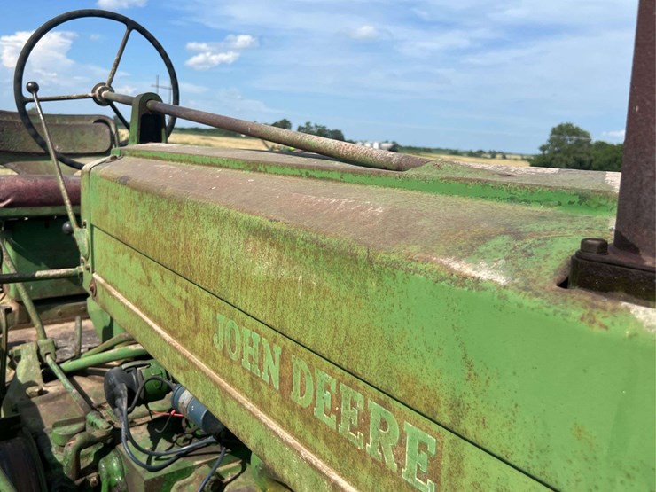 1956-john-deere-60-image-13