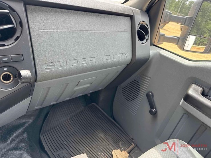 2012-ford-f450-xl-image-31