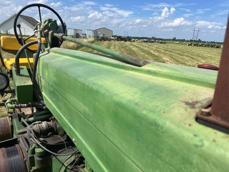 1954-john-deere-70-image-13