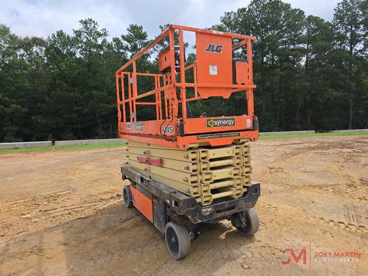 jlg-4045r-image-1