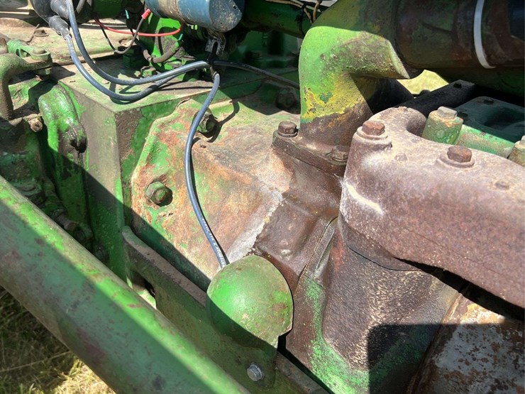 1956-john-deere-60-image-27