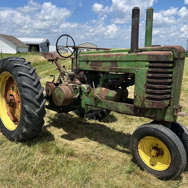 JOHN DEERE GM