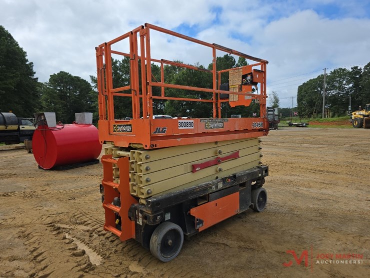 jlg-4045r-image-3