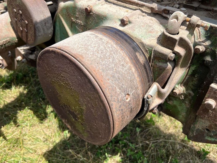 john-deere-b-image-29