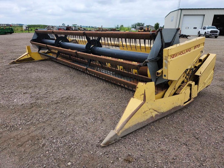 new-holland-973-image-1