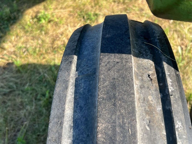 1956-john-deere-60-image-22