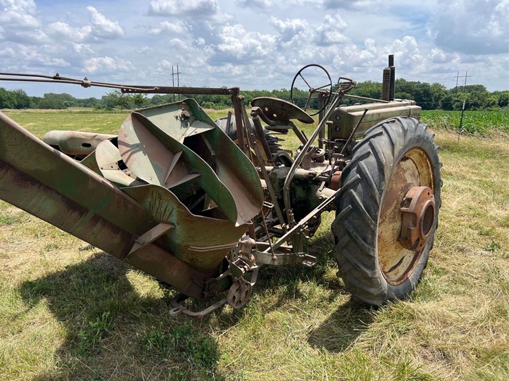 john-deere-b-image-5