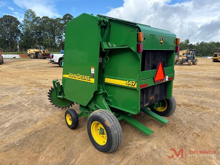 john-deere-447-image-3