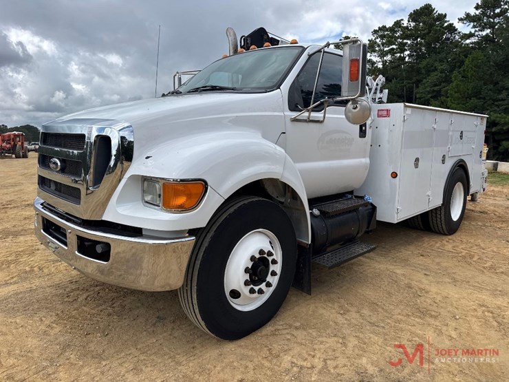 2015-ford-f750-xl-image-6