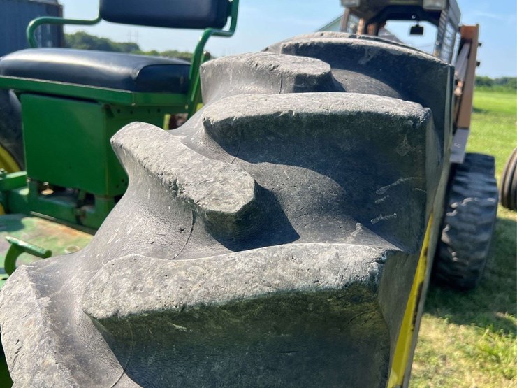 john-deere-b-image-55
