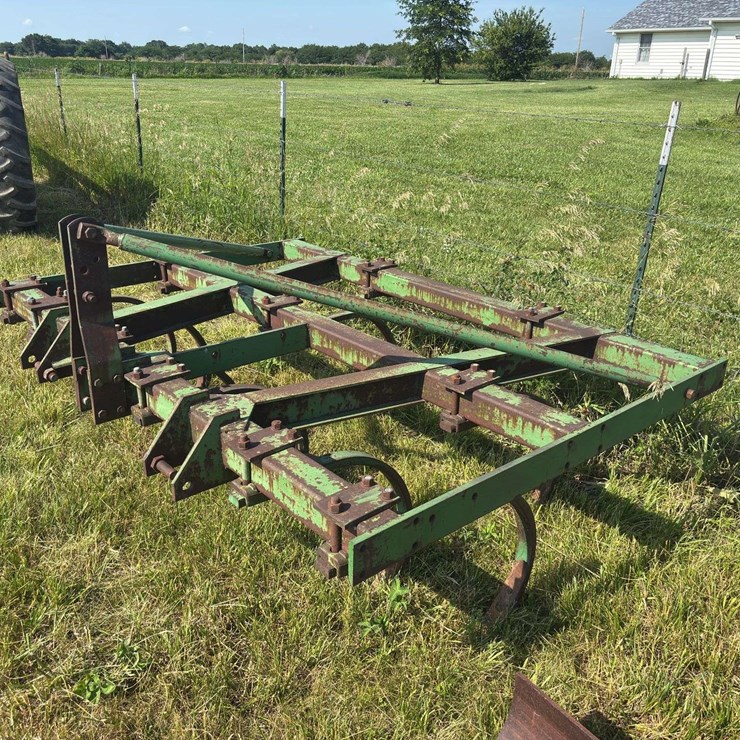 JOHN DEERE 11