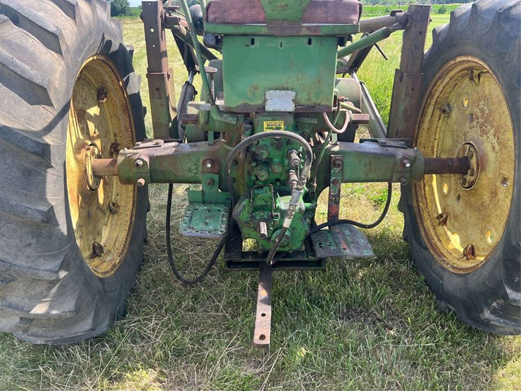 1956-john-deere-60-image-36