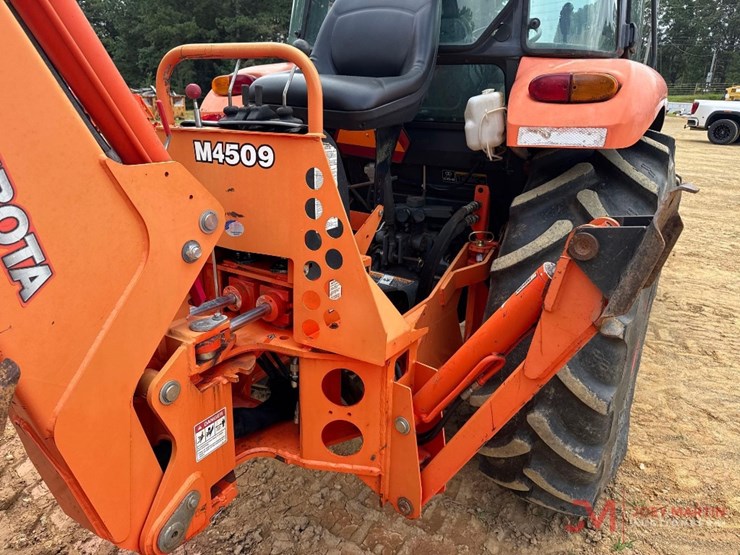kubota-m7060d-image-17
