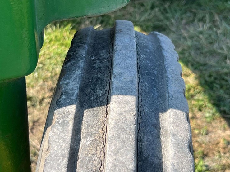 john-deere-b-image-20