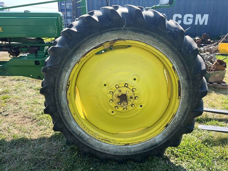 john-deere-b-image-53