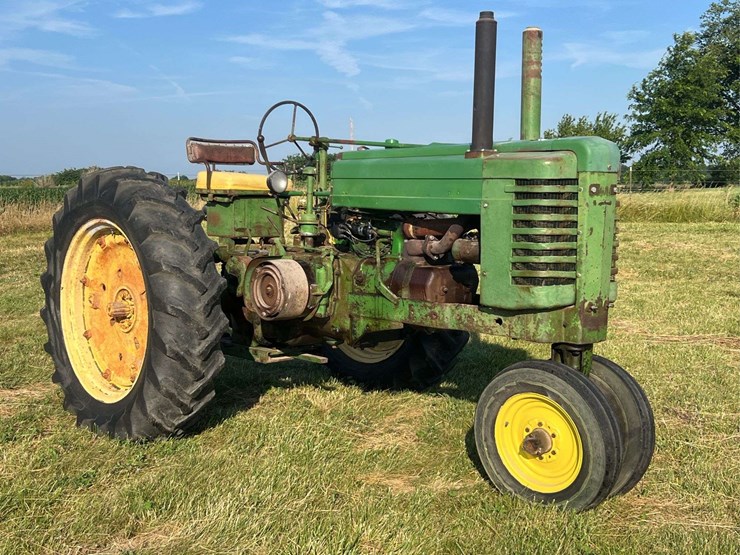 1952-john-deere-g-image-1