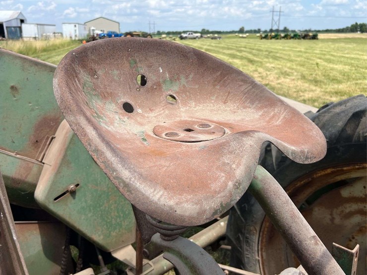 john-deere-b-image-47