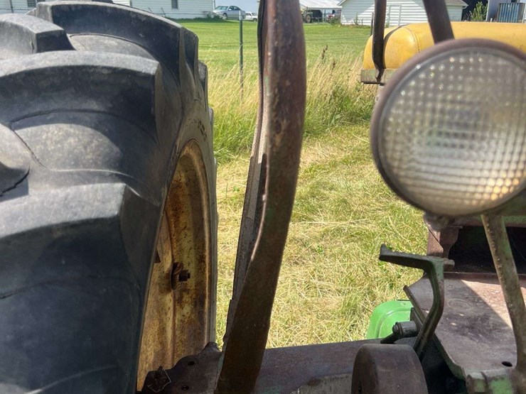 1951-john-deere-b-image-47