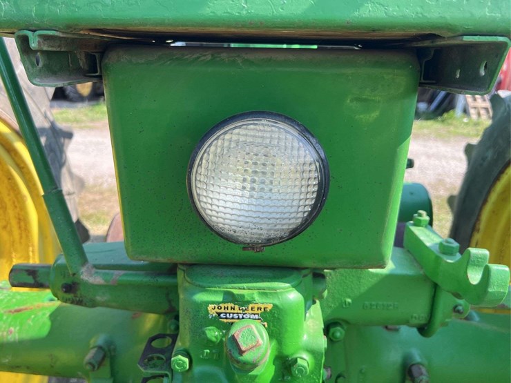john-deere-b-image-45