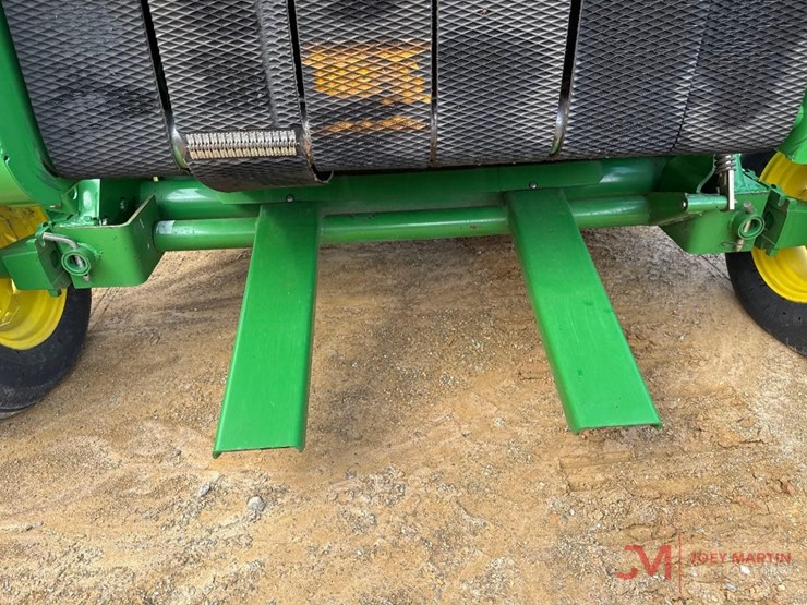 john-deere-447-image-12