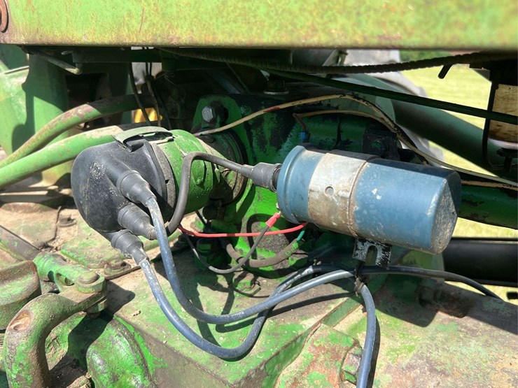 1956-john-deere-60-image-28