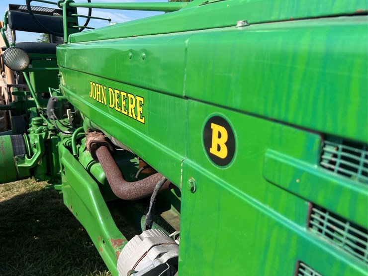 john-deere-b-image-11