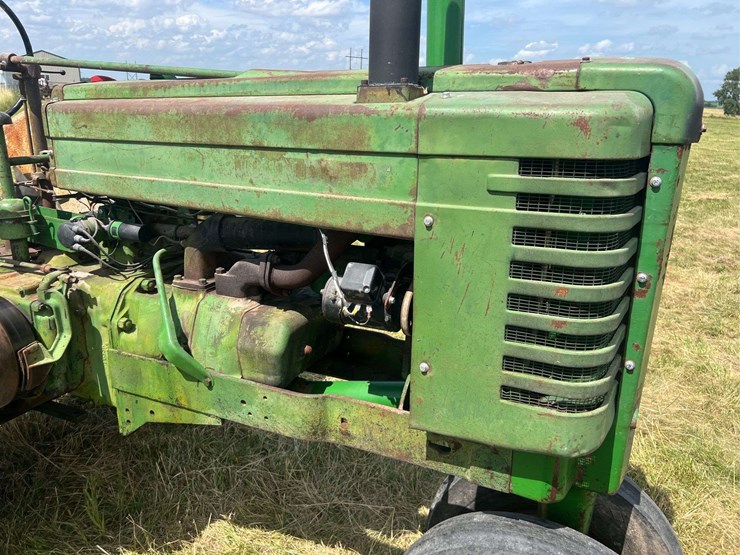 1951-john-deere-g-image-10