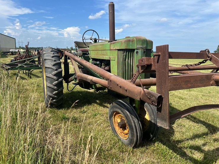 1956-john-deere-60-image-6