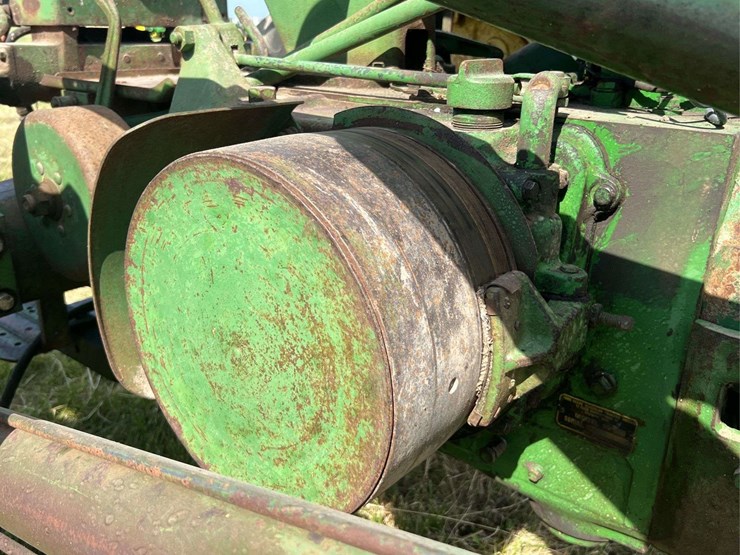 1956-john-deere-60-image-29