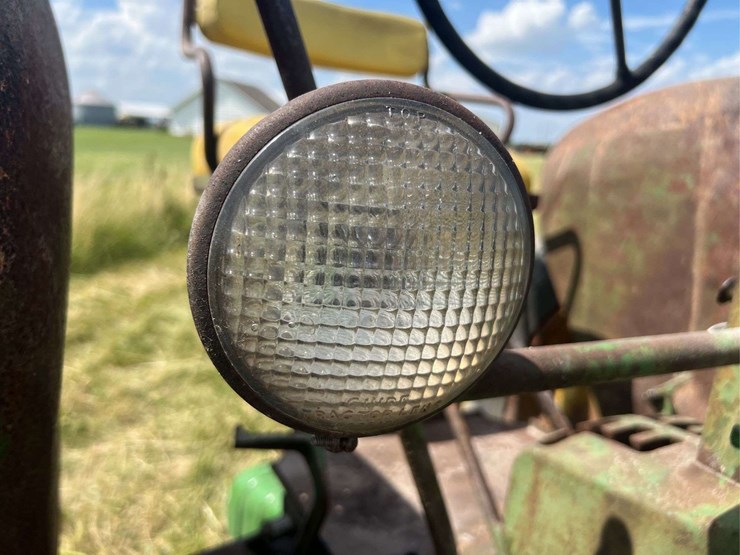 1951-john-deere-b-image-45