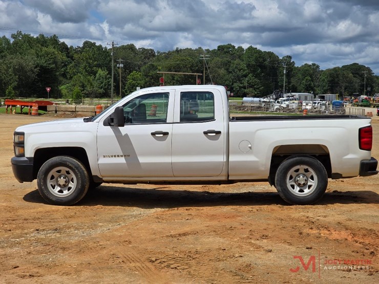 2015-chevrolet-silverado-image-6