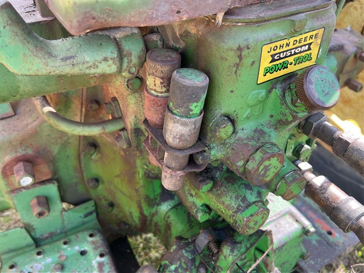 1956-john-deere-60-image-40