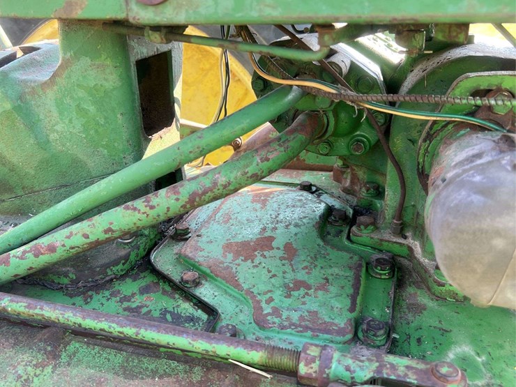 1956-john-deere-60-image-36